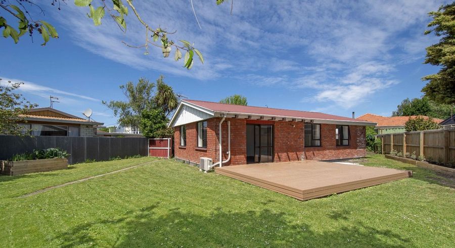  at 9 Momorangi Crescent, Redwood, Christchurch City, Canterbury