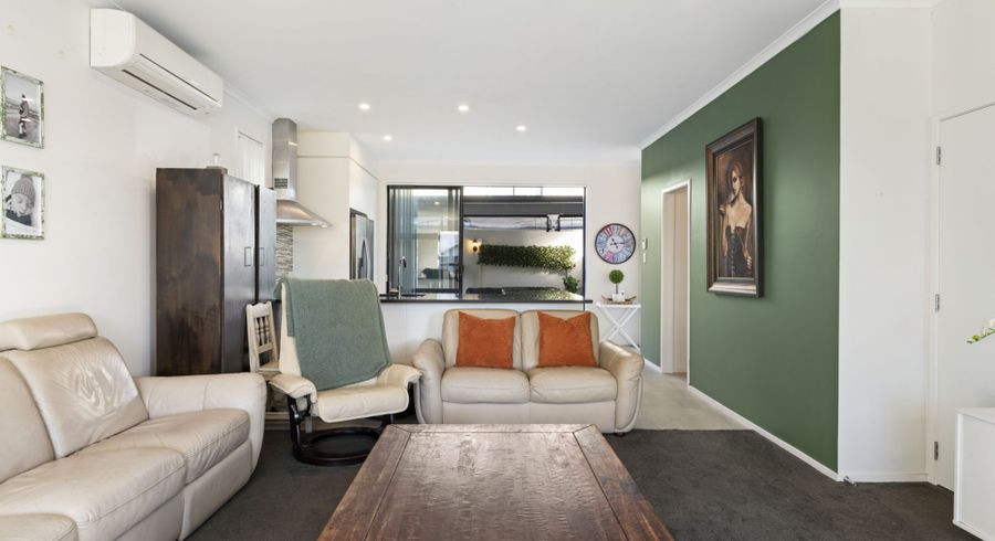  at 18 Rere Close, Takanini, Papakura, Auckland
