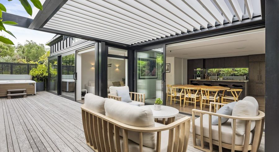  at 25A Premier Avenue, Point Chevalier, Auckland