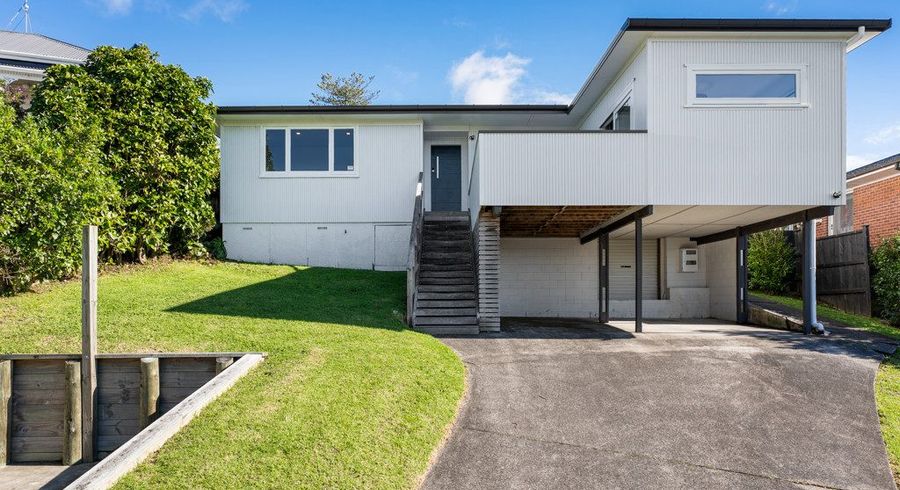  at 12 Nutsey Avenue, Northcote, North Shore City, Auckland