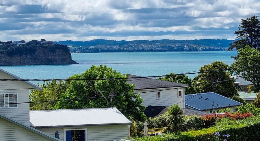  at 1 Tindalls Bay Road, Tindalls Beach, Whangaparaoa