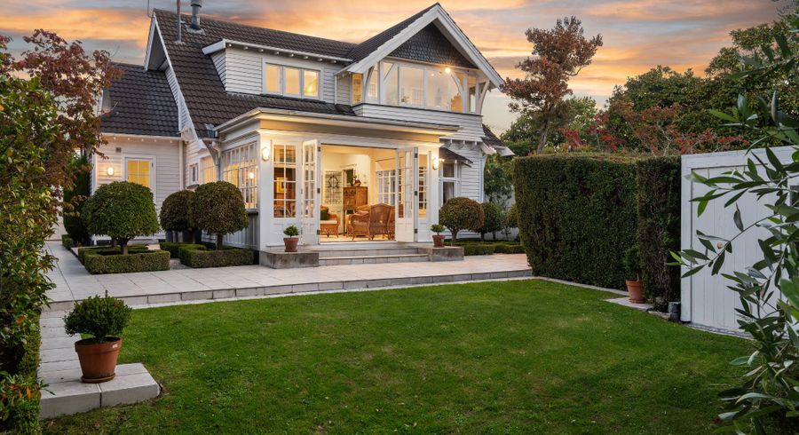  at 47 Holmwood Road, Fendalton, Christchurch City, Canterbury