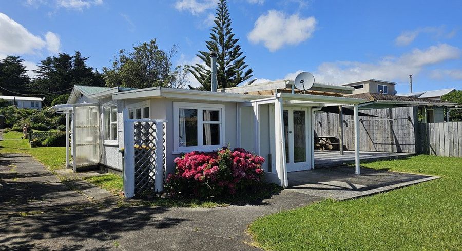  at 169 Kahukura Avenue, Waitarere Beach, Horowhenua, Manawatu / Whanganui