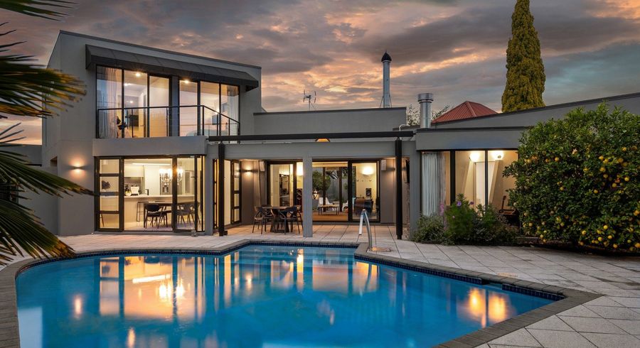  at 8 Harrods Court, Fendalton, Christchurch City, Canterbury