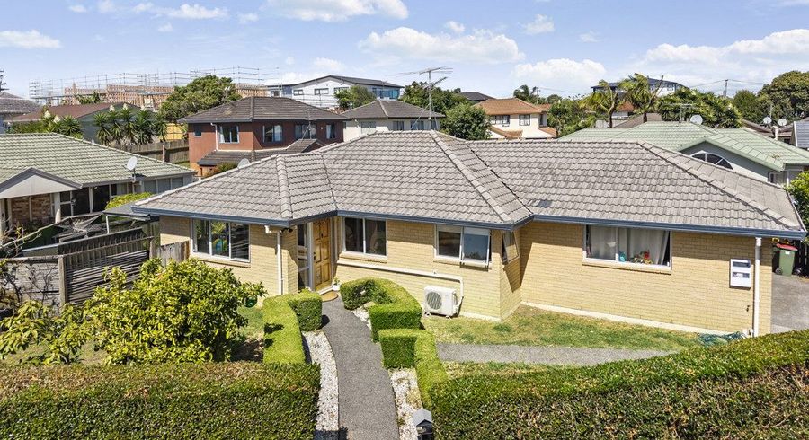  at 9 Saints Court, Manurewa, Manukau City, Auckland