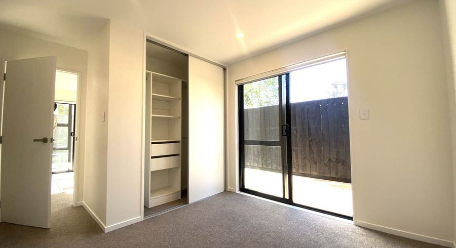  at 2/40D Arran Road, Browns Bay, North Shore City, Auckland