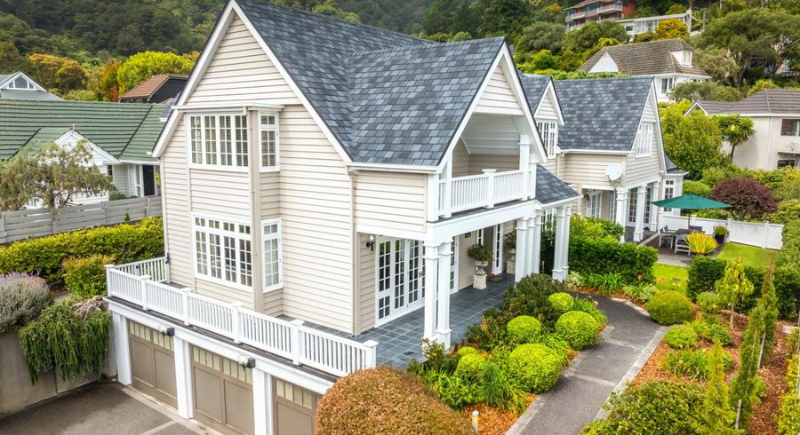  at 6 Cheviot Road, Lowry Bay, Lower Hutt, Wellington
