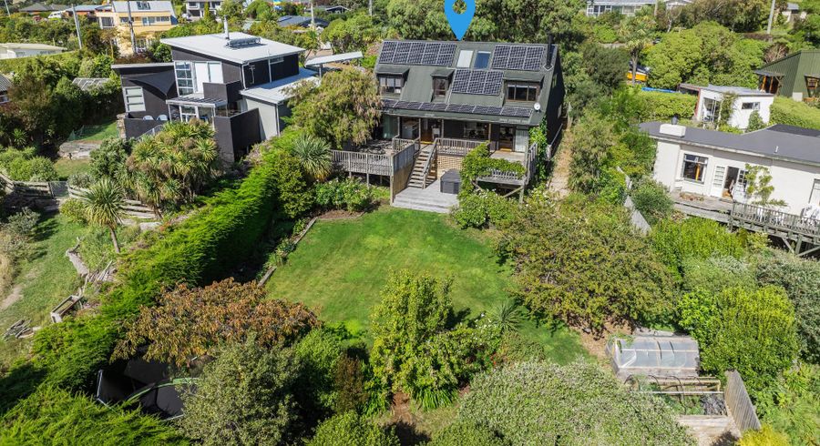  at 2 Ranui Crescent, Diamond Harbour, Banks Peninsula, Canterbury