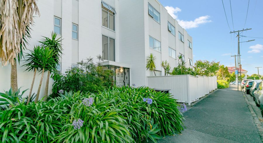  at 1E Caroline Street, Saint Marys Bay, Auckland