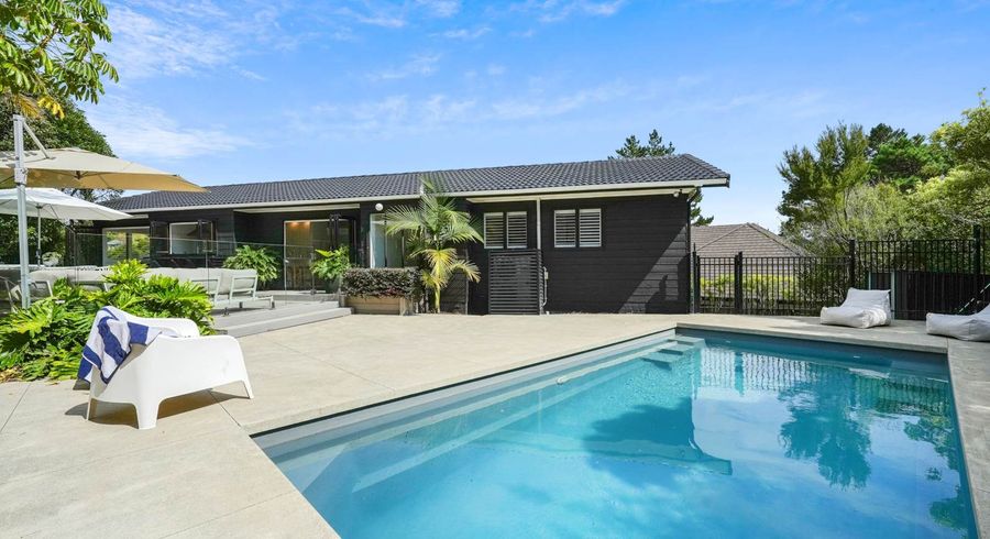  at 12 Pounamu Avenue, Greenhithe, North Shore City, Auckland