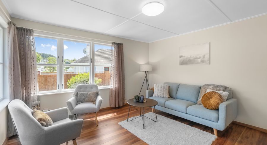  at 2 Rintoul Grove, Stokes Valley, Lower Hutt