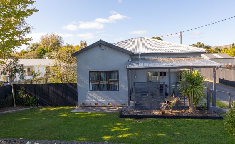  at 6 Rata Street, Tokomaru