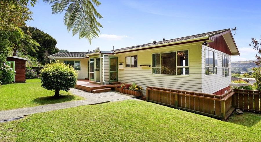  at 4 St Hildas Glade, Tawa, Wellington