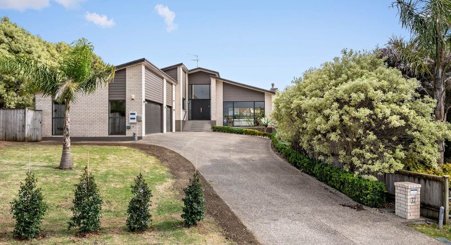 at 32 Leburn Crescent, Flat Bush, Auckland