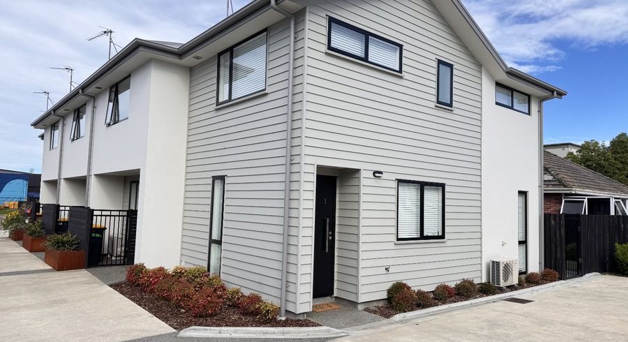  at 4/84 Blenheim Road, Riccarton, Christchurch City, Canterbury