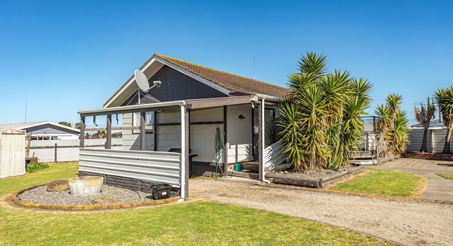  at 38 Tongariro Street, Castlecliff, Whanganui, Manawatu / Whanganui