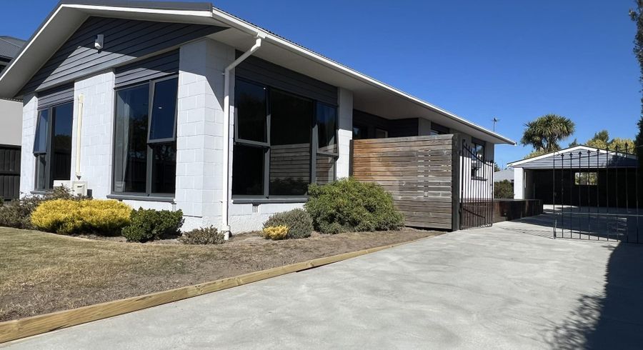  at 135 Queenspark Drive, Parklands, Christchurch