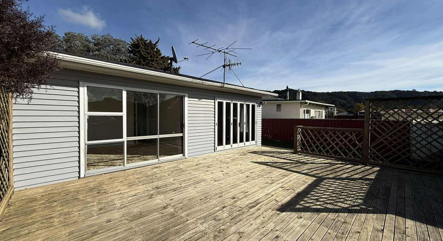  at 2/120 Wainuiomata Road, Wainuiomata, Lower Hutt, Wellington