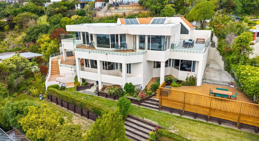  at 126 Cannon Hill Crescent, Mount Pleasant, Christchurch City, Canterbury