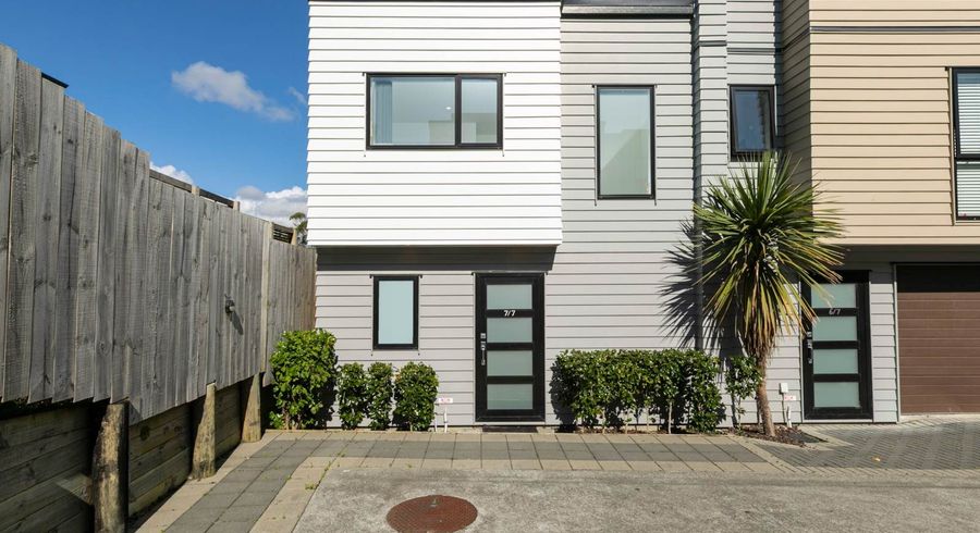  at 7/7 South Pacific Place, Henderson, Waitakere City, Auckland