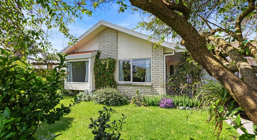  at 4 Liftan Place, Mount Maunganui, Mount Maunganui