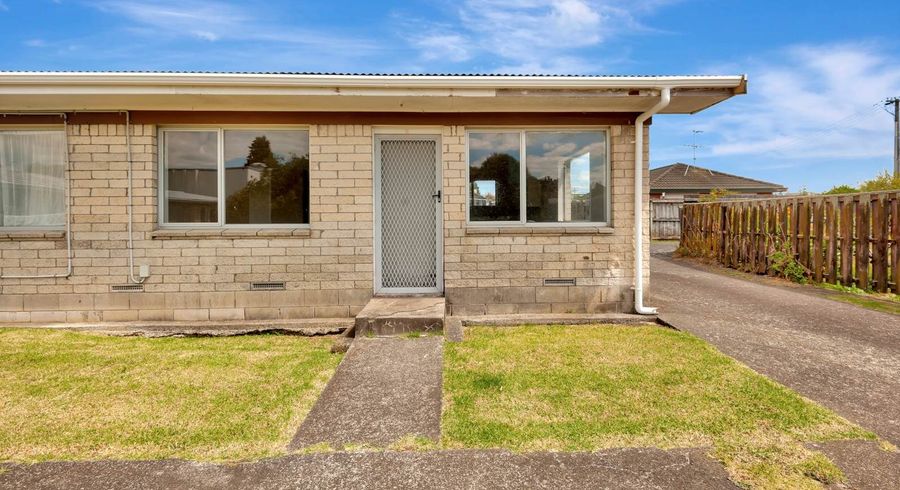  at 8/17 Russell Road, Manurewa, Manukau City, Auckland