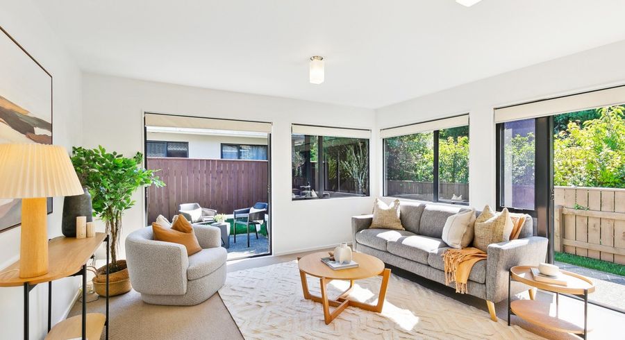  at 7B Lyndfield Lane, Newlands, Wellington, Wellington