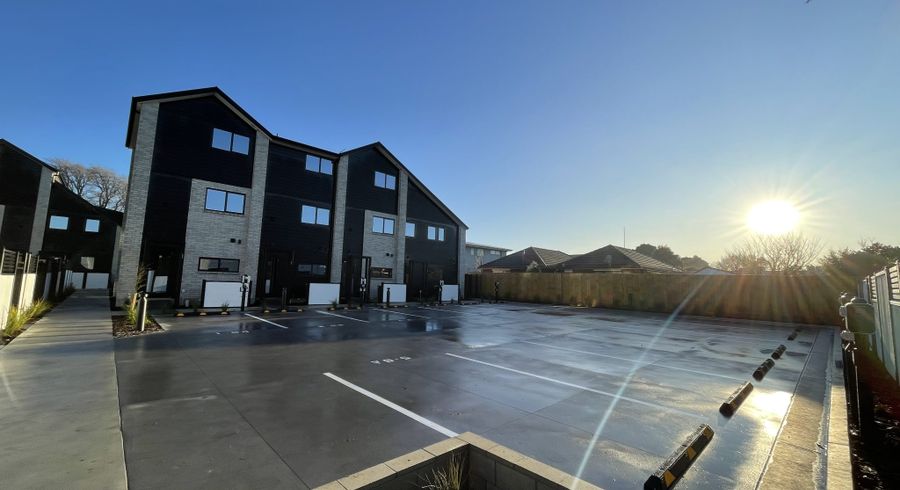  at 2/6b Taramea Place, Addington, Christchurch City, Canterbury