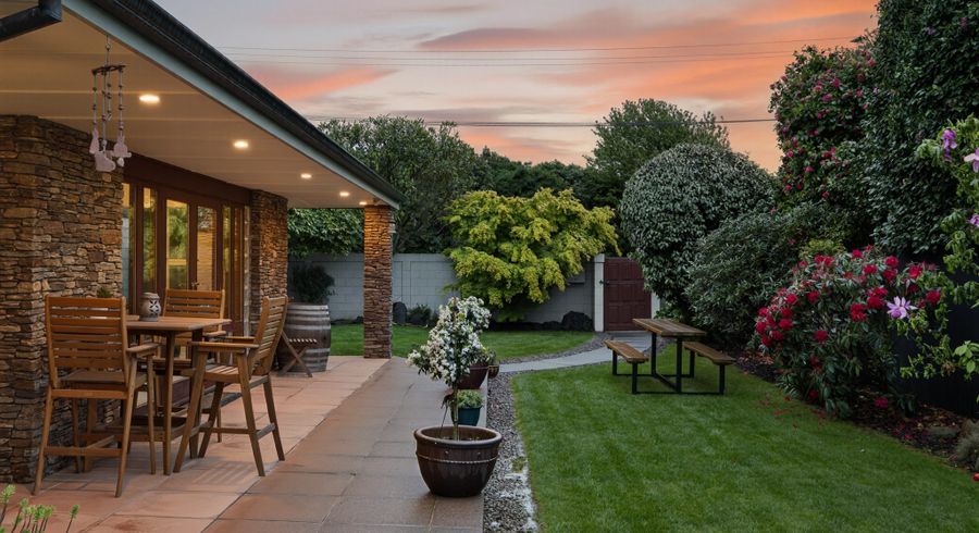  at 194 Racecourse Road, Sockburn, Christchurch City, Canterbury