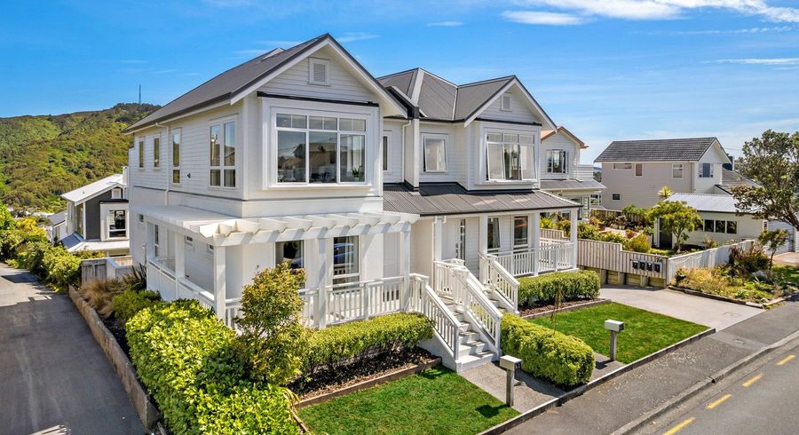  at 2/74 Jubilee Road, Khandallah, Wellington