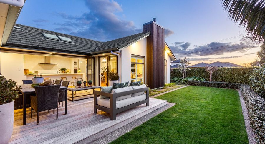  at 1 Tupare Place, Highlands Park, New Plymouth, Taranaki