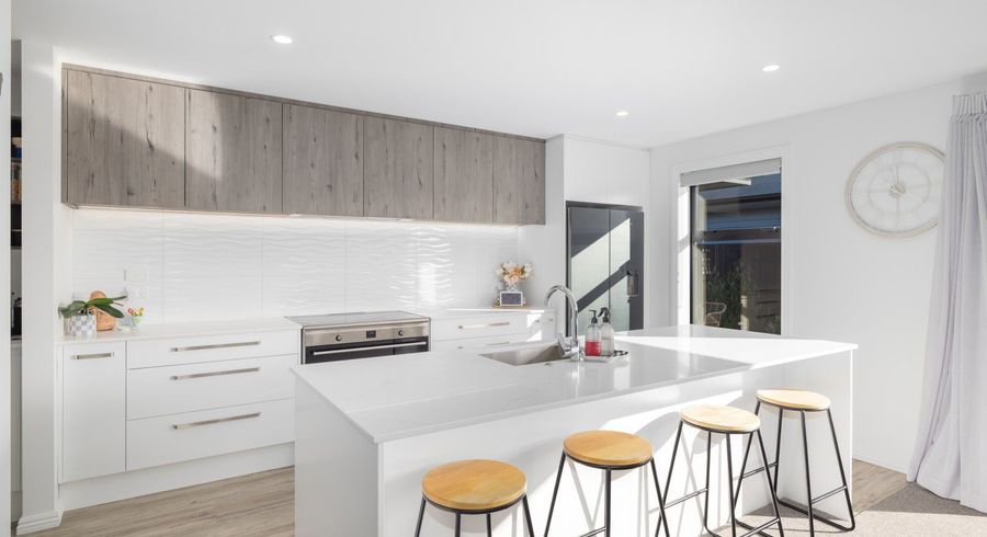  at 8 MacKinnon Street, Marshland, Christchurch City, Canterbury