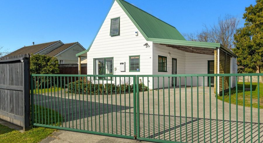  at 19 Cook Street, Gate Pa, Tauranga