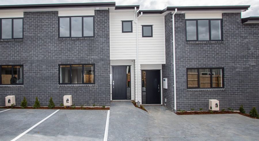  at 12/10 Charlemont Street, Whitiora, Hamilton, Waikato