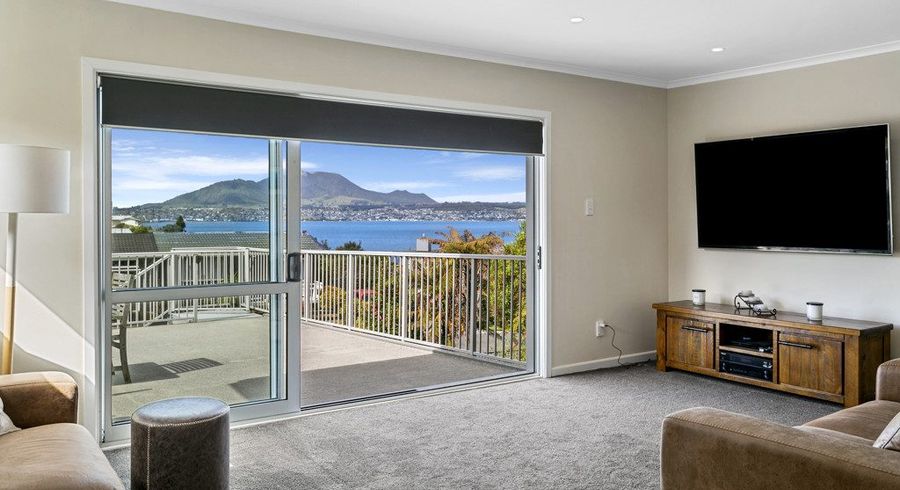  at 13 Besley Place, Acacia Bay, Taupo