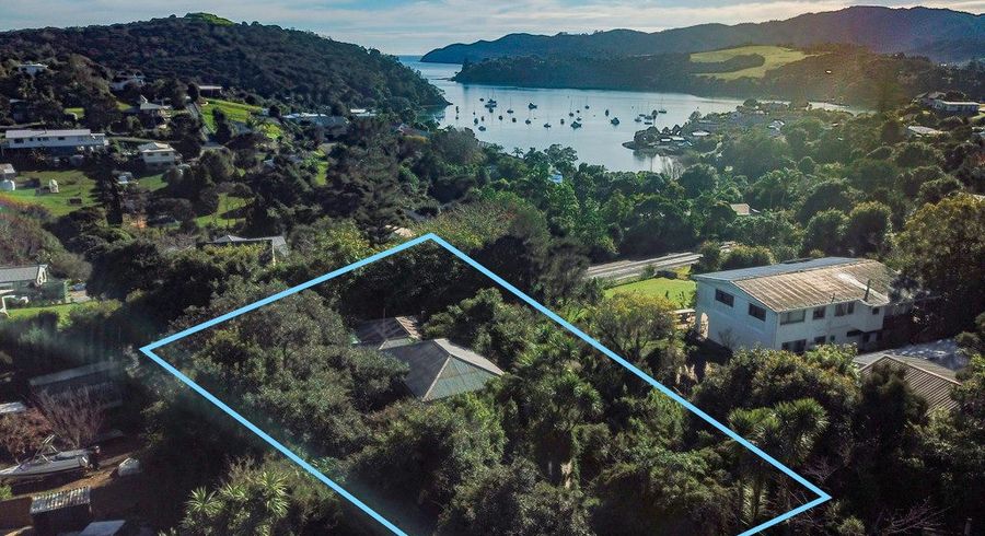  at 32 Hihi Beach Road, Hihi, Mangōnui