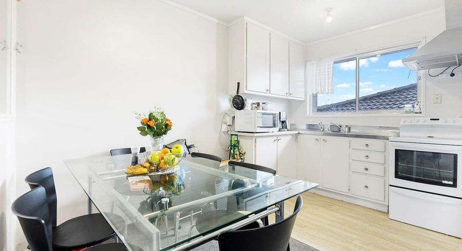  at 8/246 Shirley Road, Papatoetoe, Auckland