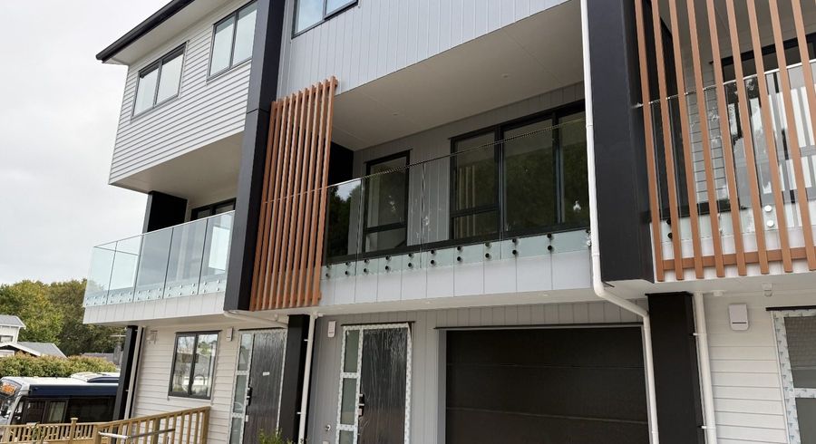  at 672C Mt Albert Road, Royal Oak, Auckland City, Auckland