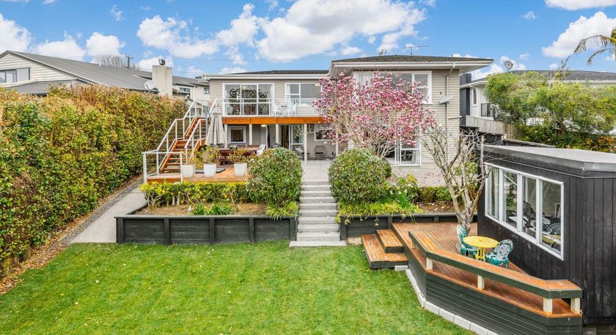  at 118 Sandspit Road, Shelly Park, Manukau City, Auckland