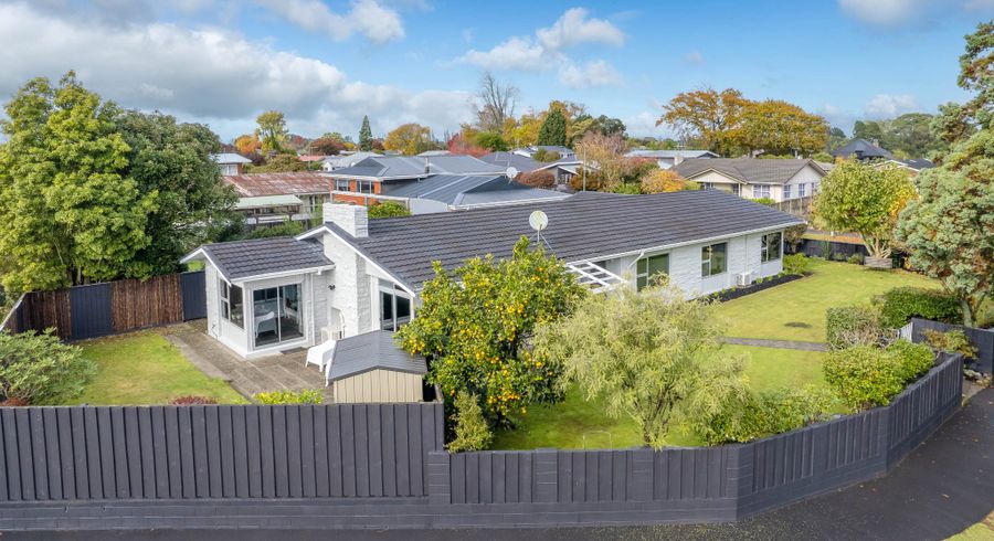  at 2 Clements Crescent, Queenwood, Hamilton