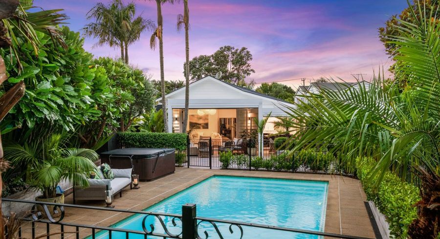  at 11 Ruapehu Street, Mount Eden, Auckland City, Auckland