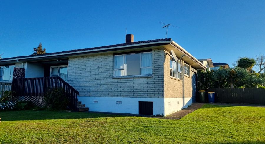  at 345 Royal Road, Massey, Waitakere City, Auckland