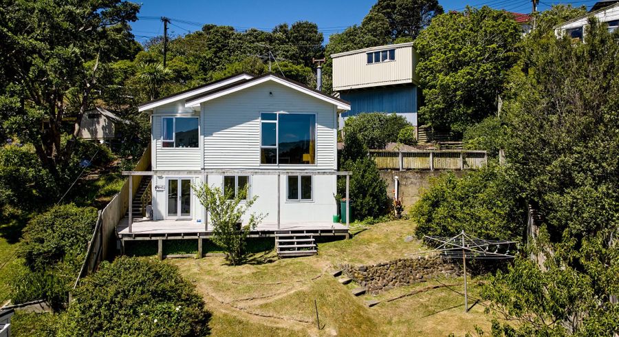  at 10 Sutherland Crescent, Melrose, Wellington