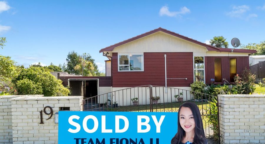  at 19 Pankhurst Place, Sunnyvale, Auckland
