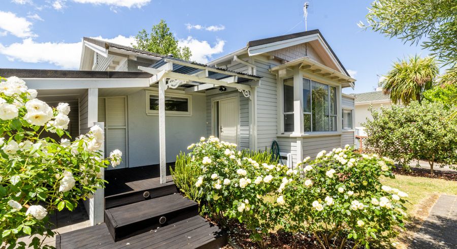  at 16 Hammond Road, Taradale, Napier, Hawke's Bay