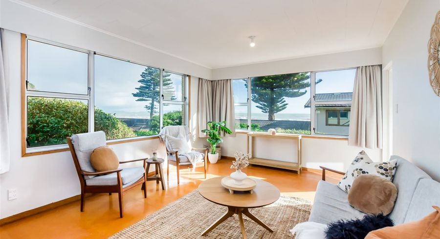  at 6/27 Beach Road, Paekakariki, Kapiti Coast, Wellington