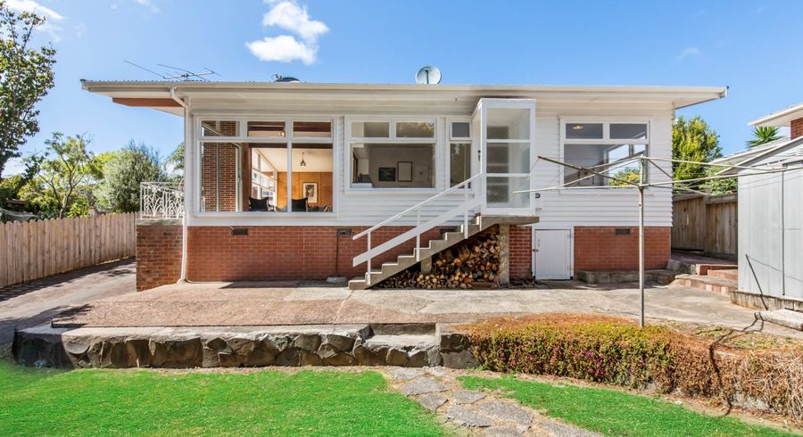  at 21 Lidcombe Place, Avondale, Auckland