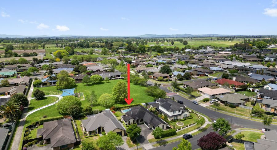  at 4 Parkwood Place, Huntington, Hamilton, Waikato