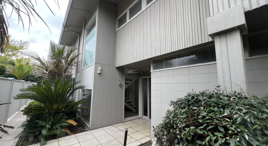 at 3 Acmena Lane, Pakuranga, Manukau City, Auckland