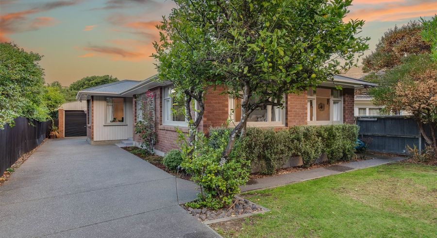  at 67 Wakefield Avenue, Sumner, Christchurch
